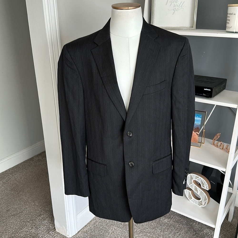 Men's suit jacket / blazer